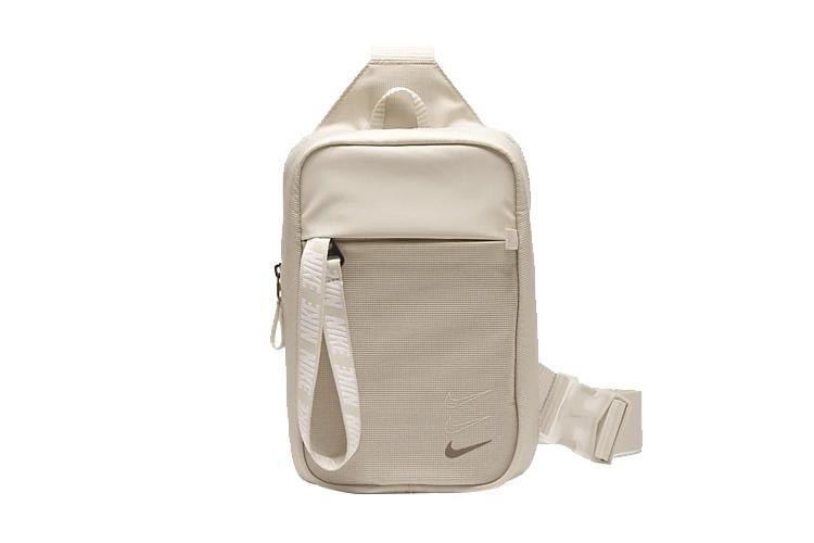 Сумка унисекс Nike BA6144-104 белая