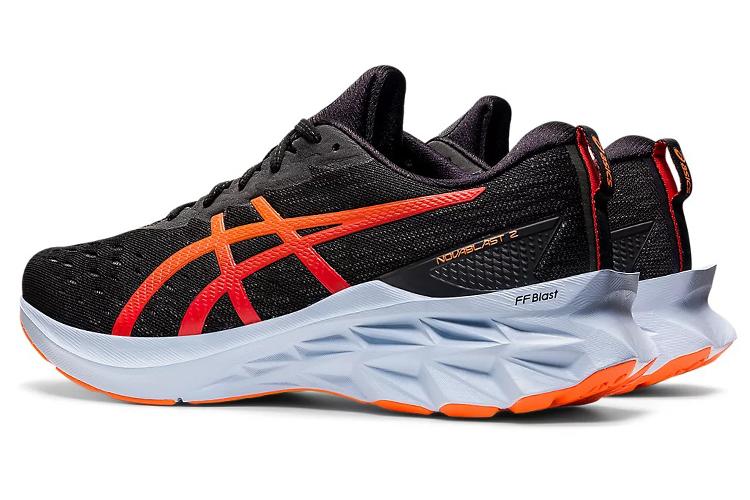 Кроссовки мужские ASICS Novablast 2 черные, оранжевые, 42 EU