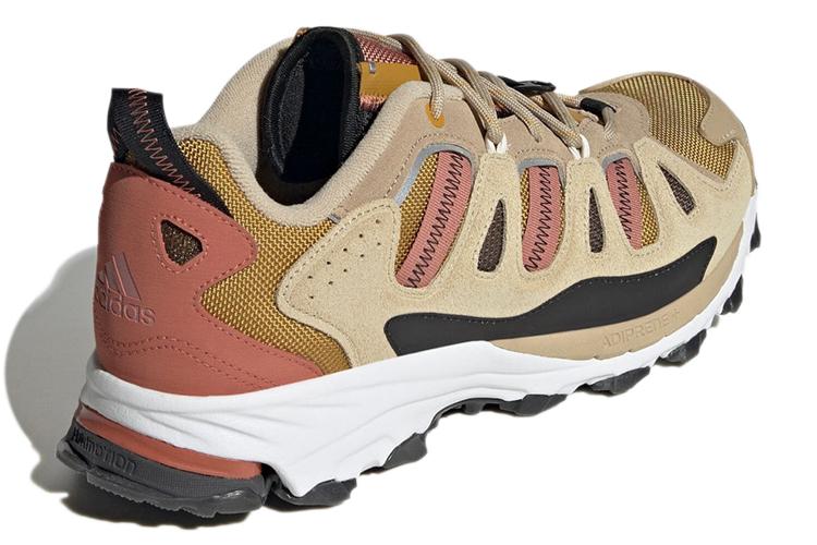 Спортивные ботинки унисекс Adidas Superturf Adventure savanna magic earth, 46 EU