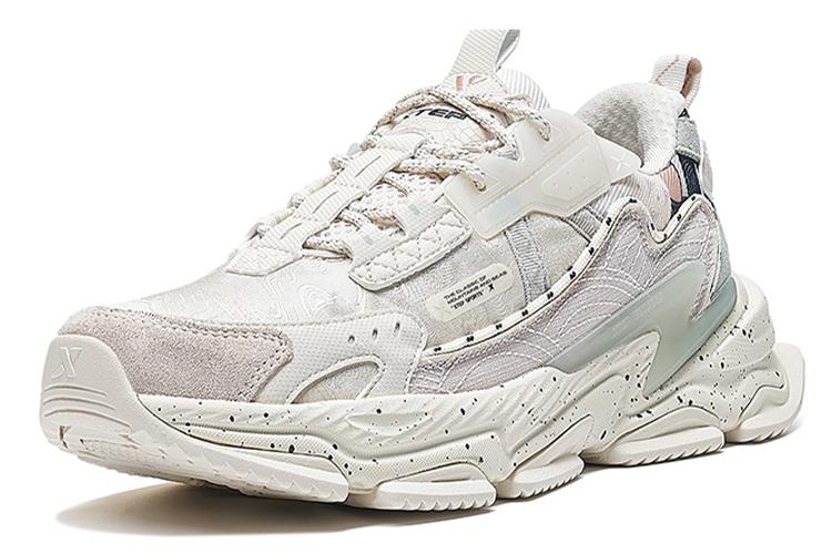 Кроссовки женские XTEP Mountains And Seas Collection белые-бежевые, 36 EU