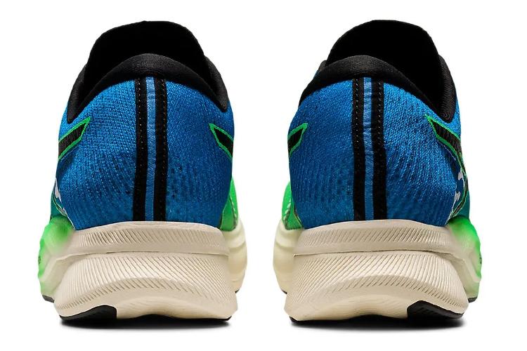 Беговые кроссовки мужские ASICS Magic Speed 2 Ekiden черные, 44 EU