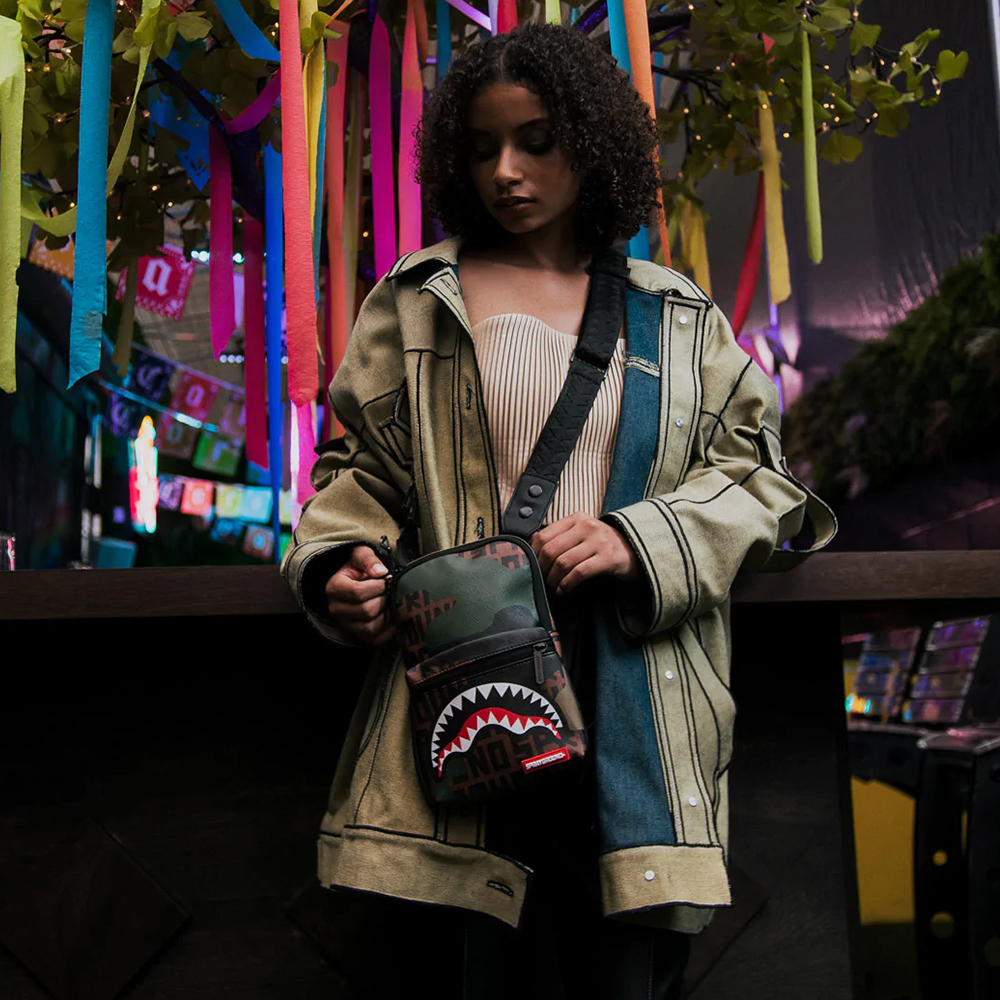 Сумка унисекс SPRAYGROUND W0835403 армейский зелёный