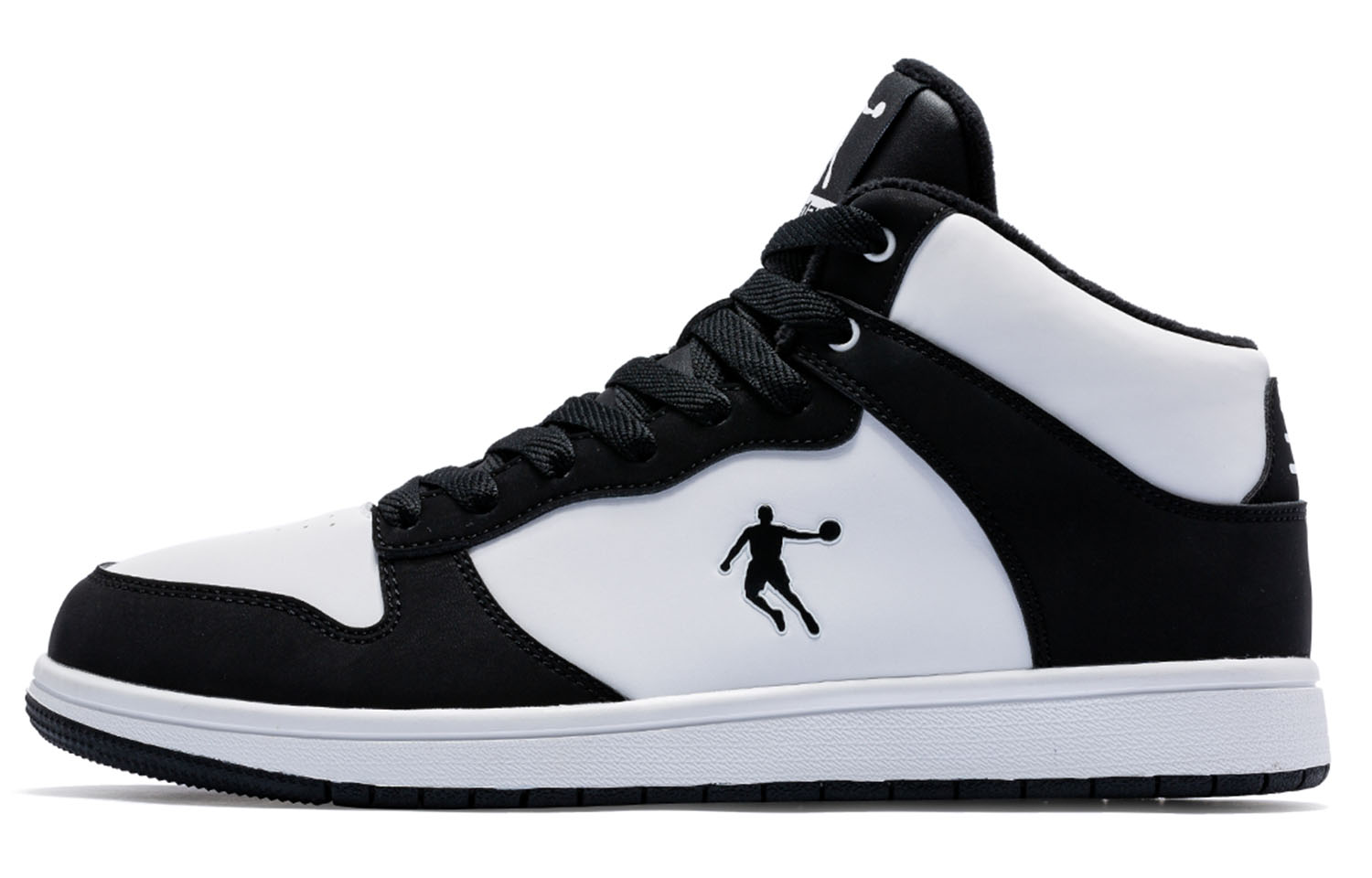 Кеды мужские QIAODAN XM3580338W белые, черные