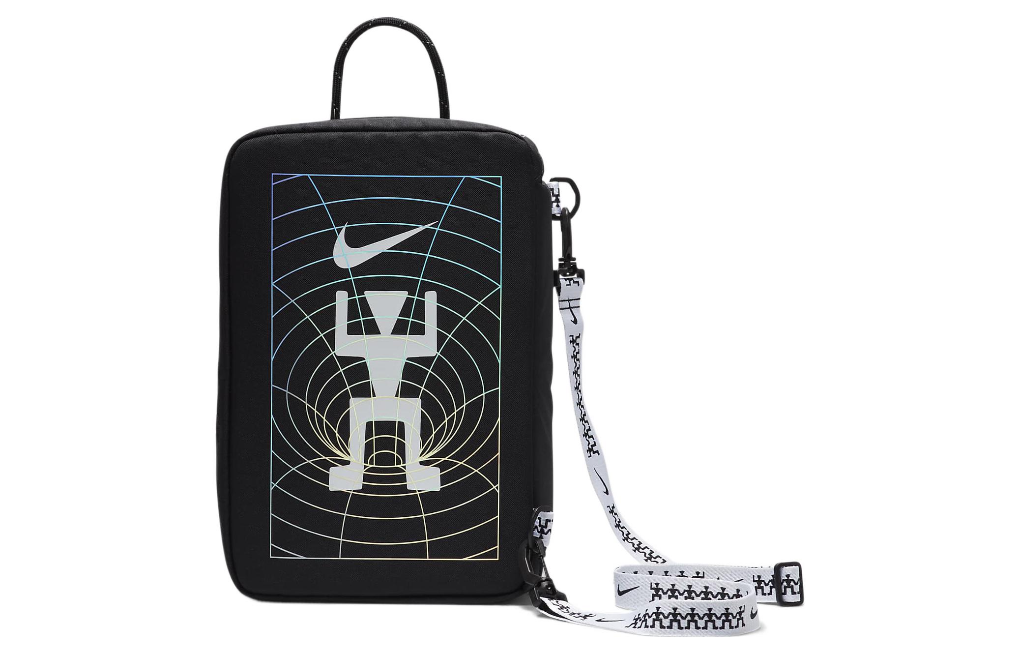 Саквояж унисекс Nike DV6091-010 черно-белая
