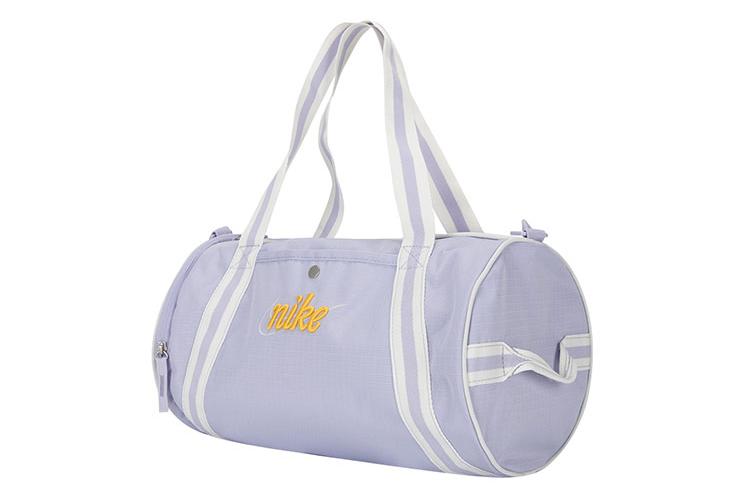 Дорожная сумка унисекс Nike DR6261-536 белая, фиолетовая