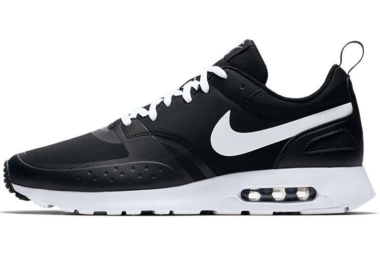 Кроссовки мужские Nike Air Max Vision черные, 38.5 EU