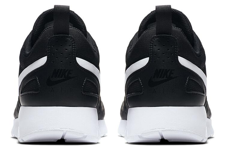 Кроссовки мужские Nike Air Max Vision черные, 38.5 EU