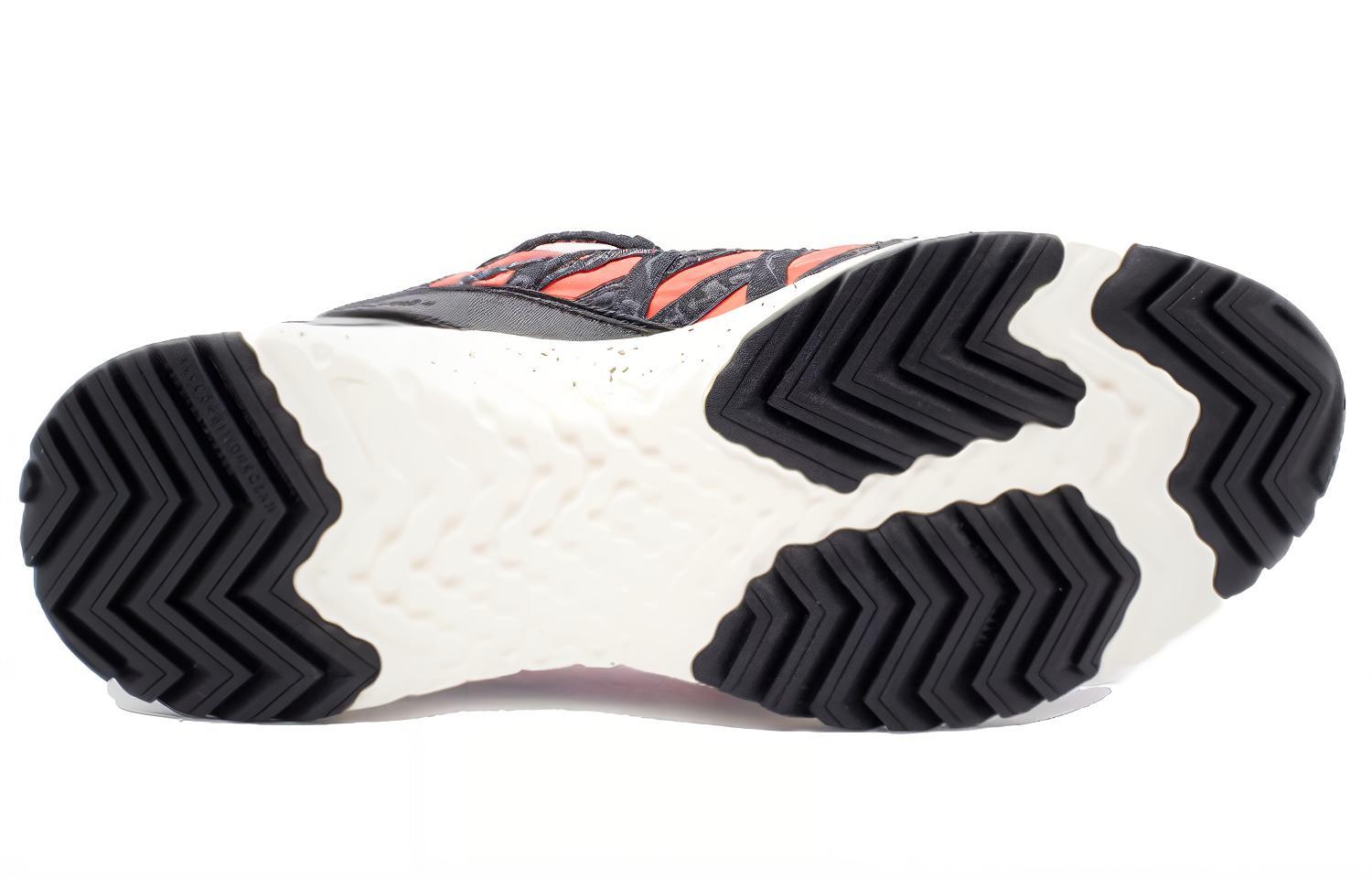 Спортивные ботинки унисекс Nike React Terra Gobe ACG, bright crimson, 38 EU