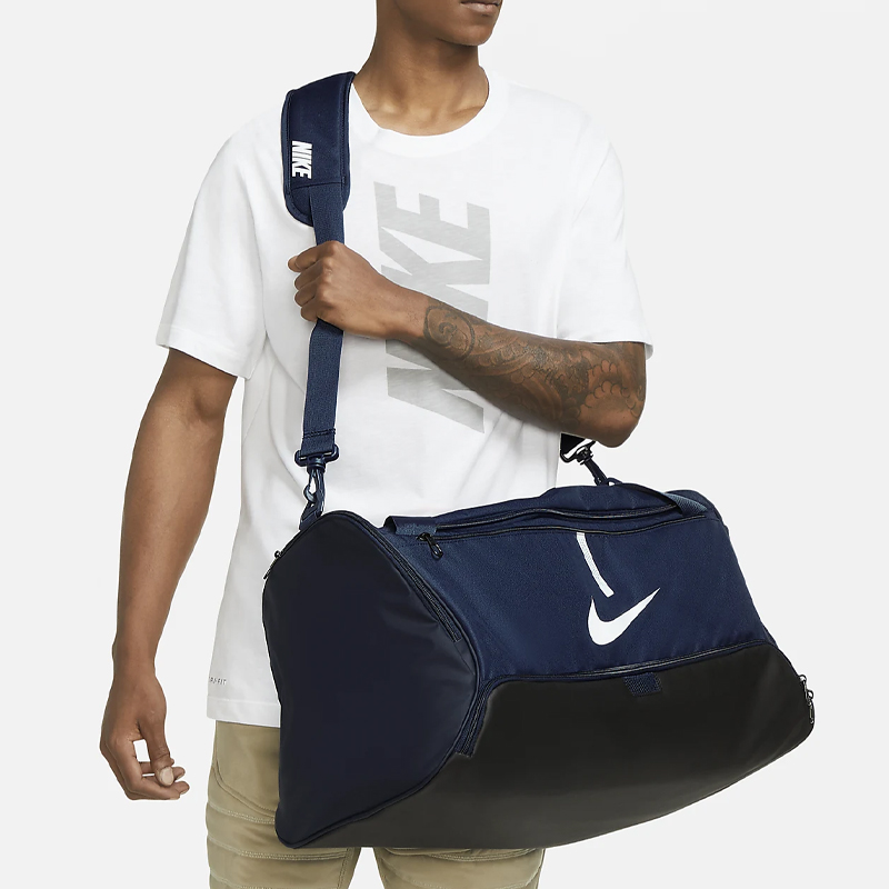 Дорожная сумка Nike CU8090-410 темно-синяя