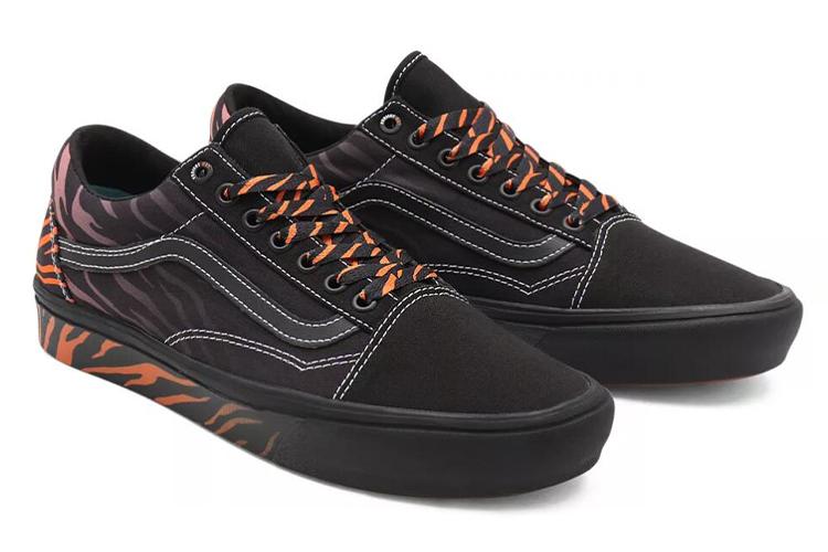 Кеды унисекс Vans ComfyCush Old Skool черные-оранжевые