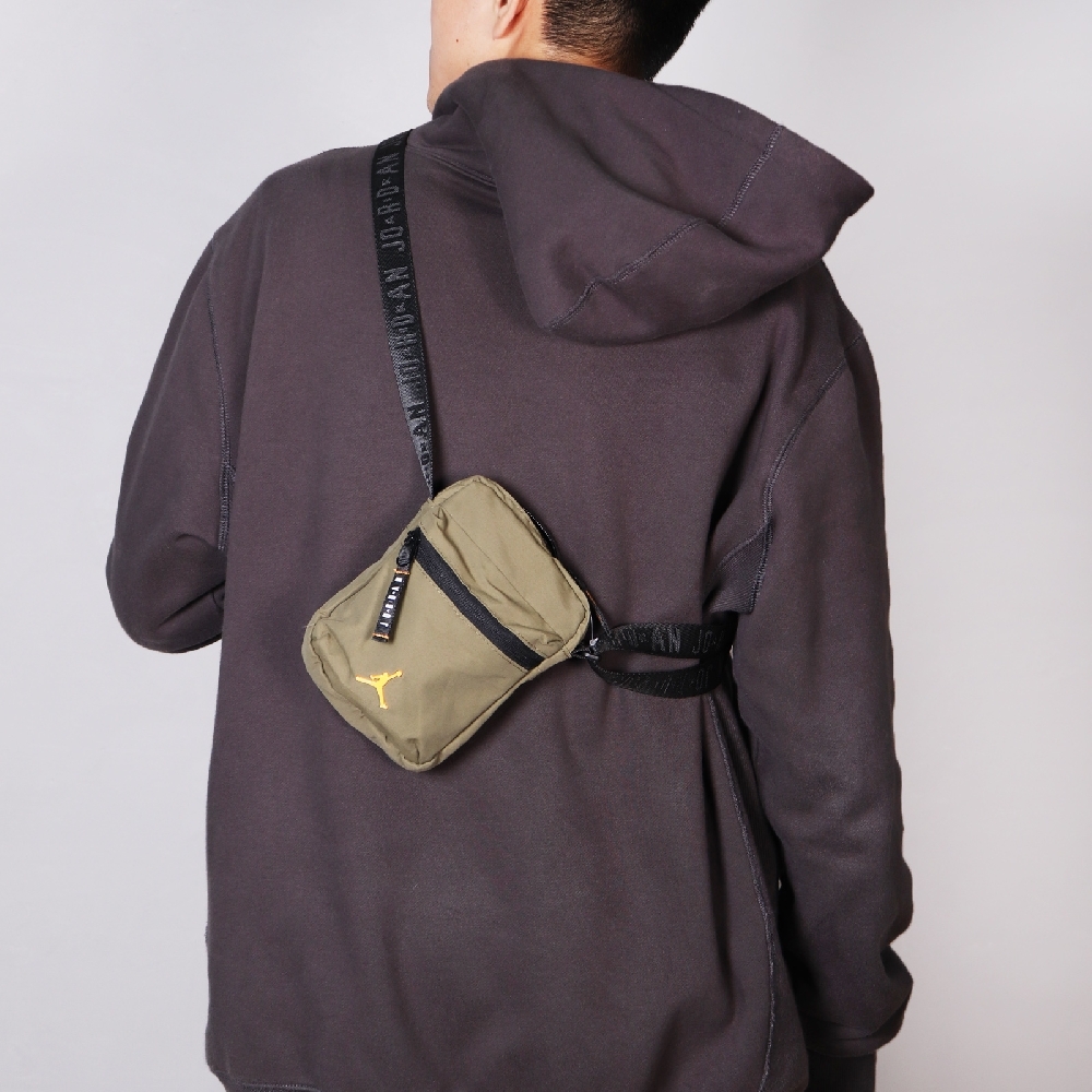 Сумка унисекс Jordan DV5363-222 оливковая