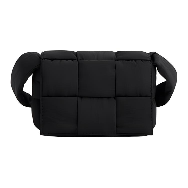 Сумка женская Bottega Veneta Candy Padded Tech Cassette Mini черная