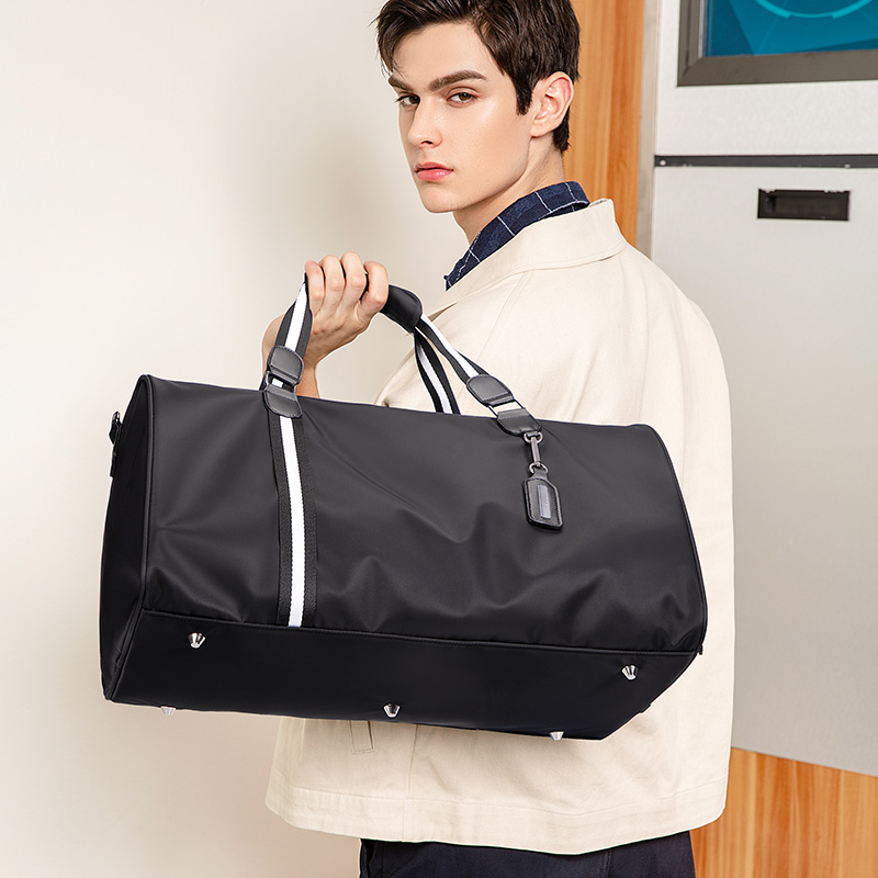 Дорожная сумка мужская GOLF D964920 черная, XL