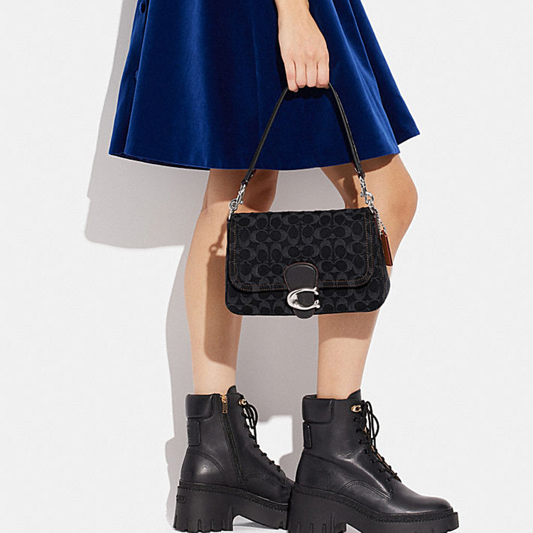 Сумка женская COACH Soft Tabby черная среднего размера