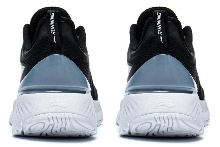 Кроссовки мужские LINING YueYing Element черные