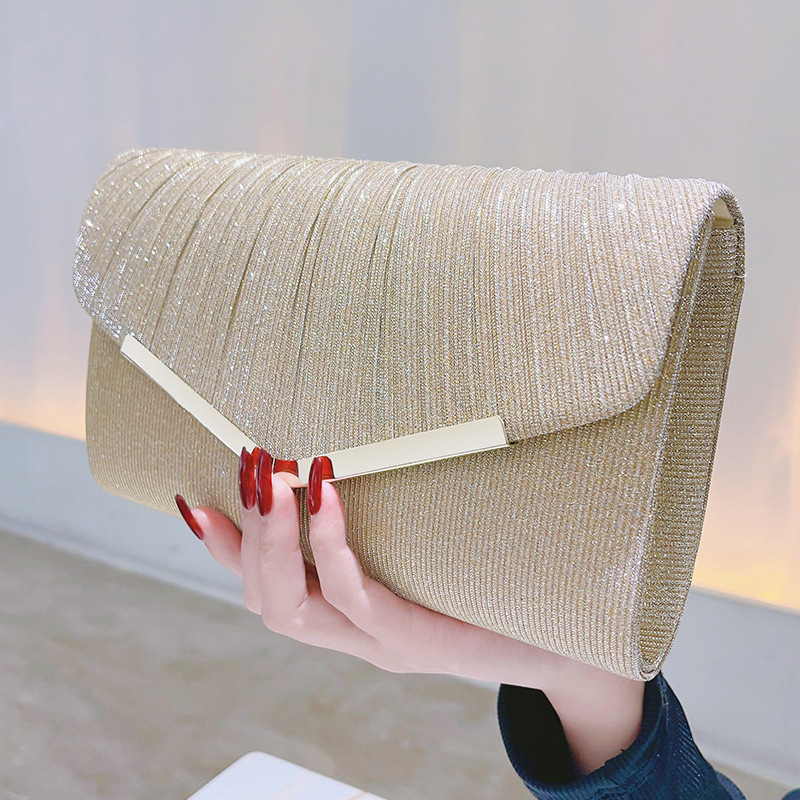 Клатчи женские WHEELY BABY WB-GY A003 triangle gold edge black