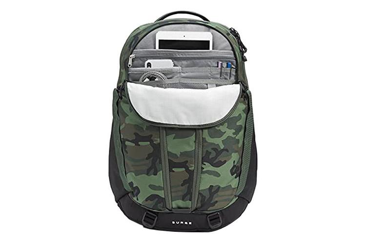 Сумка унисекс THE NORTH FACE Surge 31L камуфляж