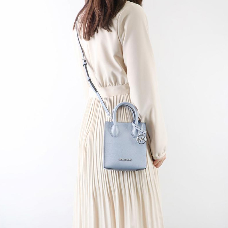 Сумка женская MICHAEL KORS Mercer Leather Tote Bag синего цвета