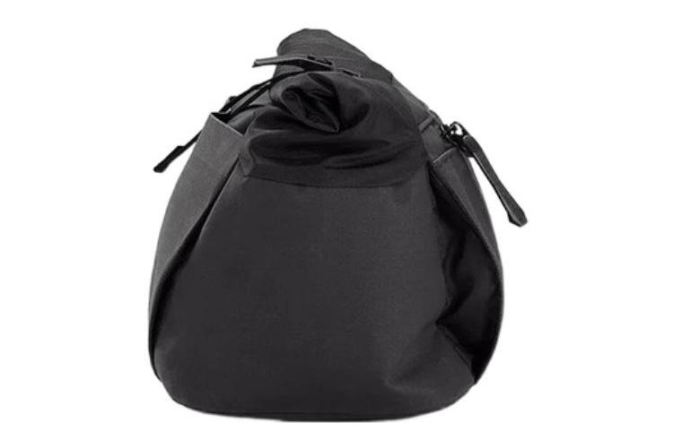 Сумка унисекс Arcteryx L08448400 черная