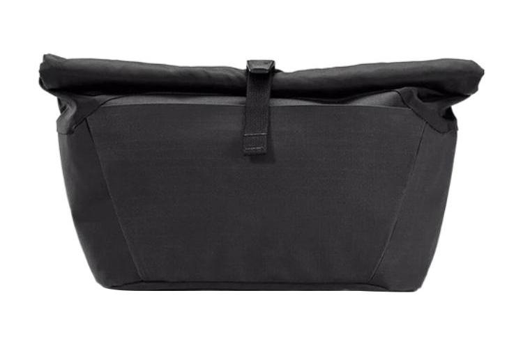 Сумка унисекс Arcteryx L08448400 черная