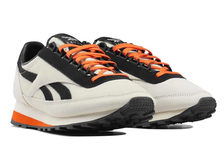 Кроссовки женские Reebok Romantic Crown X Aztec Wl Core, semi orange flare, 36 EU