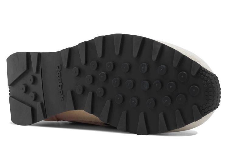 Кроссовки женские Reebok Romantic Crown X Aztec Wl Core, semi orange flare, 36 EU