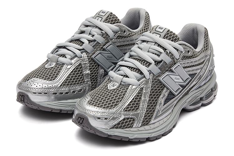 Кроссовки унисекс New Balance 1906R серебристые, 38 EU