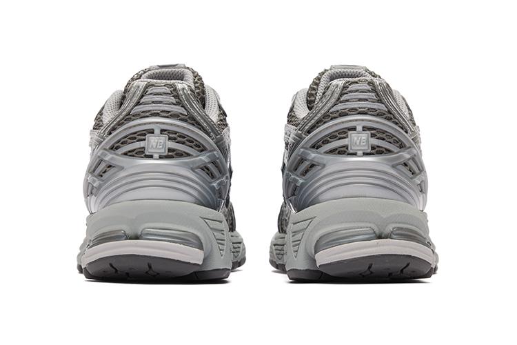 Кроссовки унисекс New Balance 1906R серебристые, 38 EU