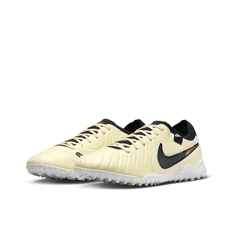 Футбольные бутсы Nike Tiempo Legend 10 lemon, 39 EU