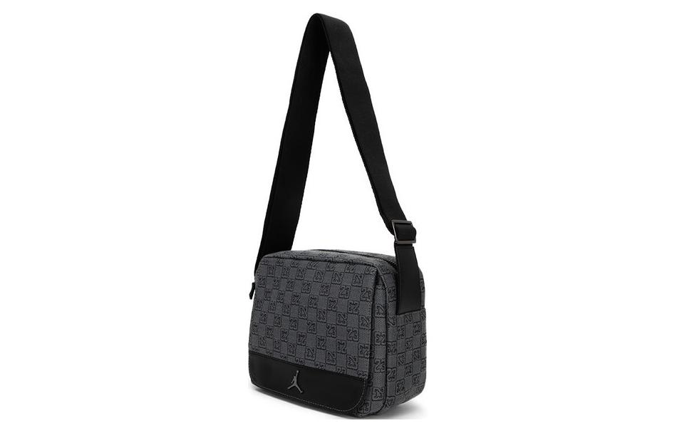 Сумка Jordan FJ6790-070 черная