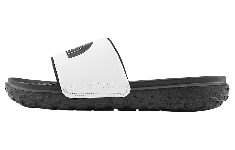 Шлепанцы мужские THE NORTH FACE Base Camp Slides III белые