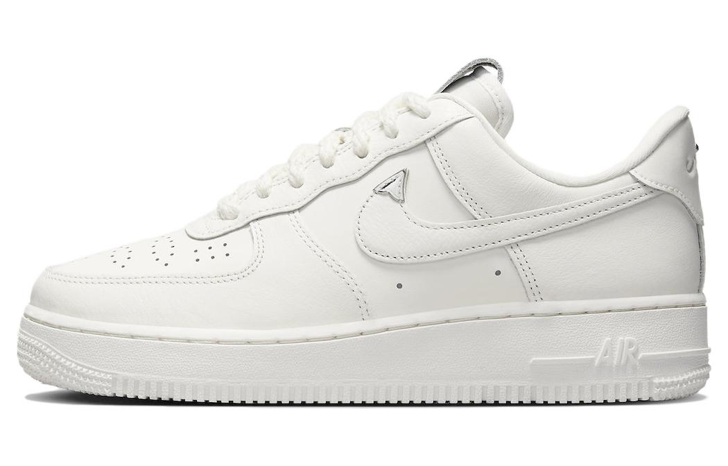 Кеды женские Nike Air Force 1 Low '07 LV8 Needlework