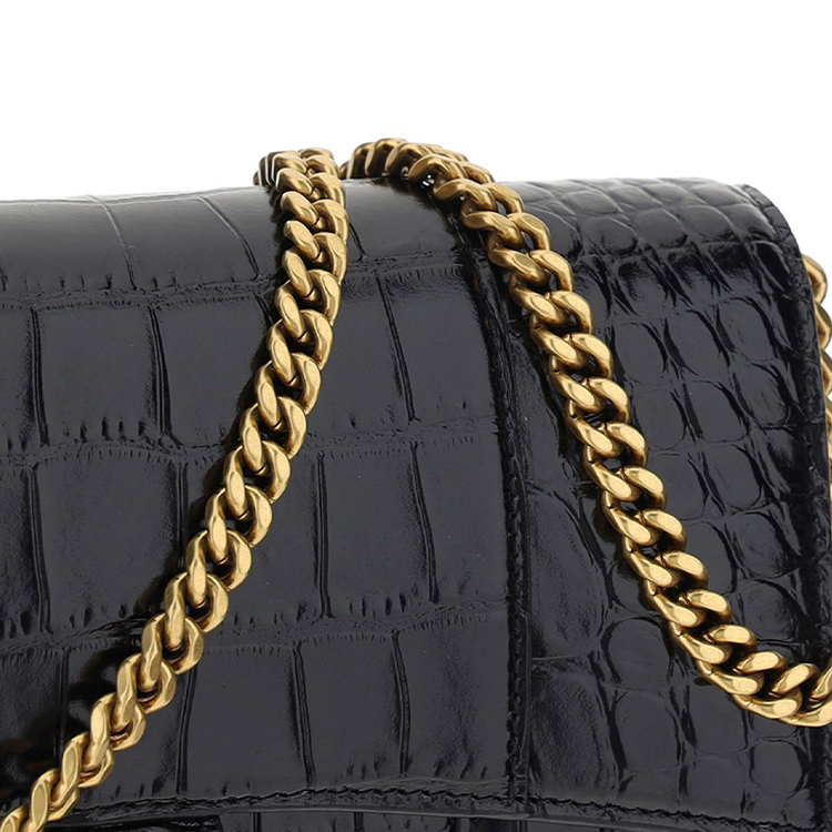 Женская сумка Balenciaga Wallet on Chain черная-золотая