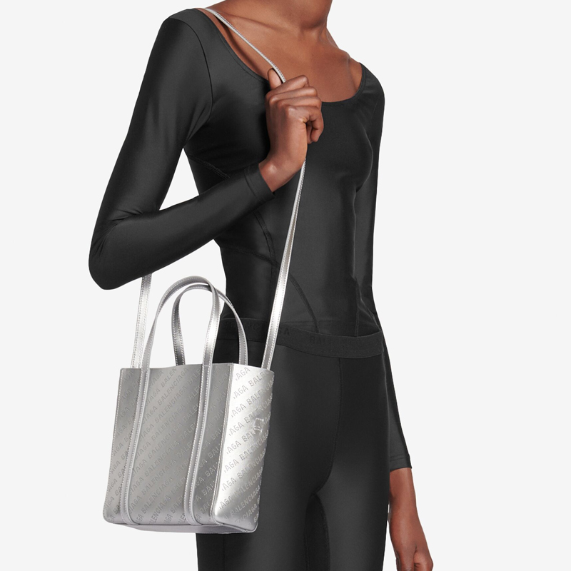 Сумка женская Balenciaga Everyday Metallic Finish серебристая