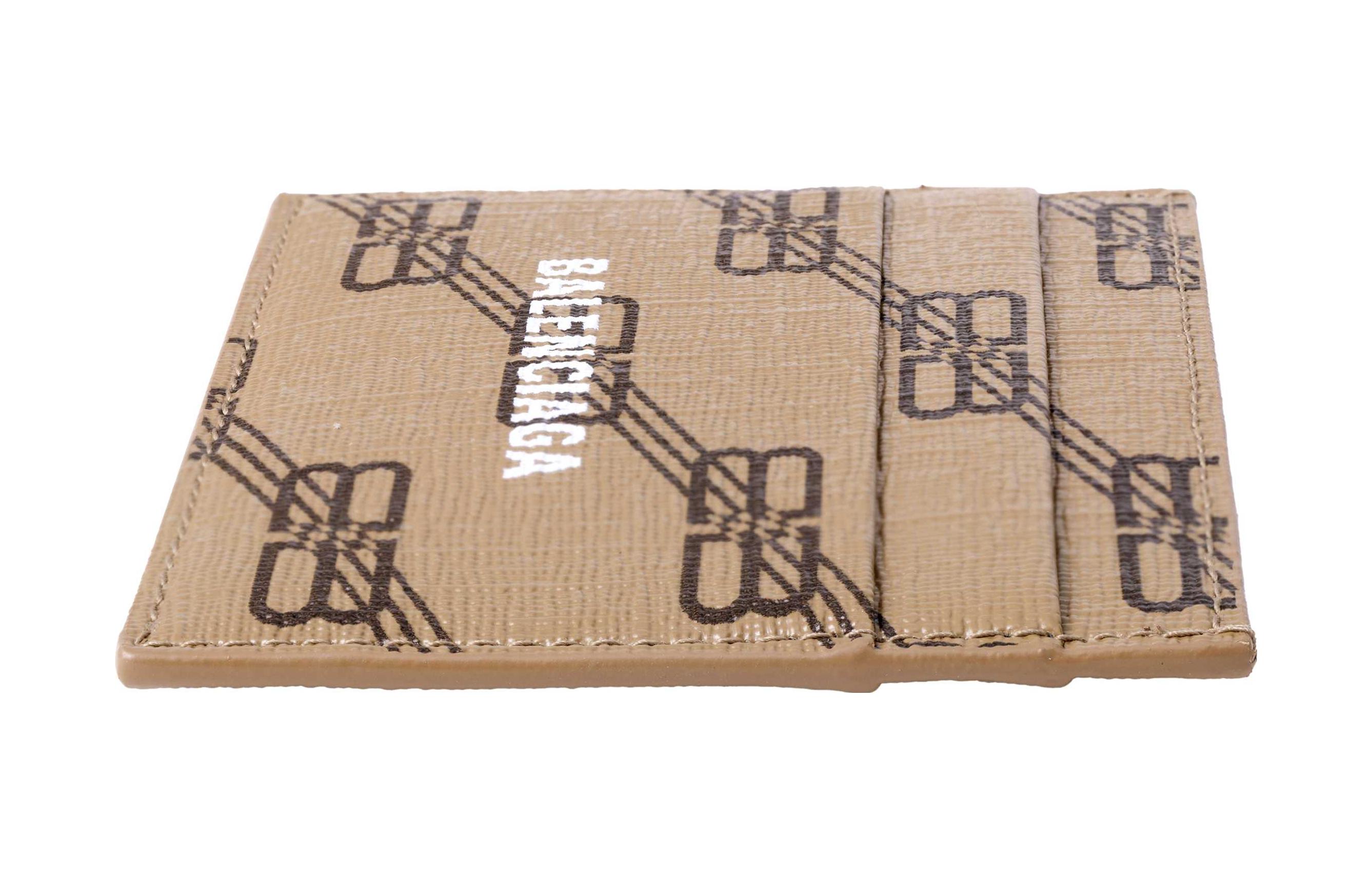 Визитница женская Balenciaga Card Clip бежево-коричневая