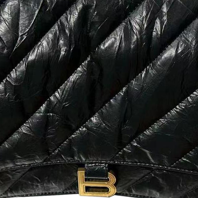 Сумка женская Balenciaga CRUSH Niki Pillow Bag черная среднего размера