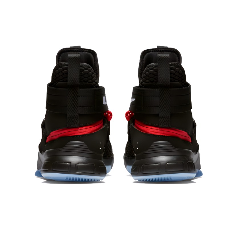 Баскетбольные кроссовки мужские Nike LeBron Soldier 12 FlyEase черные, 42 EU