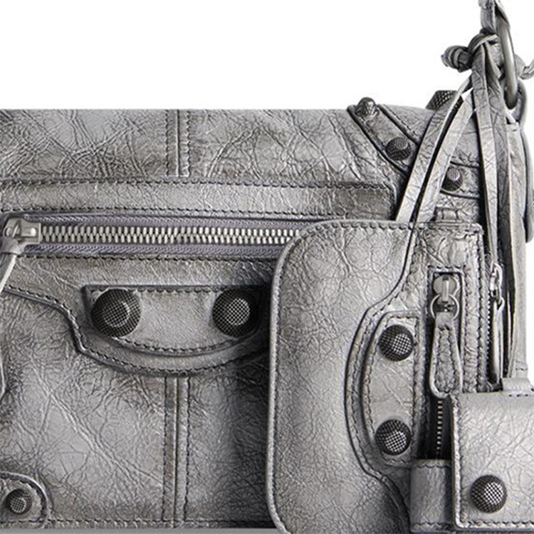 Сумка мужская Balenciaga Le Cagole Lambskin Flap Bag серого цвета