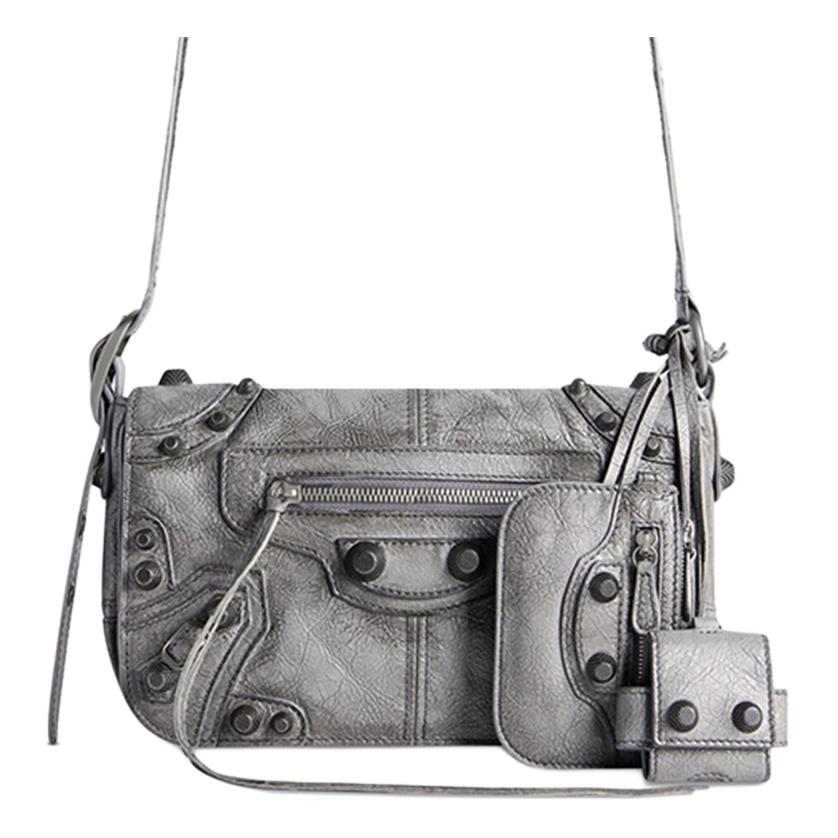 Сумка мужская Balenciaga Le Cagole Lambskin Flap Bag серого цвета