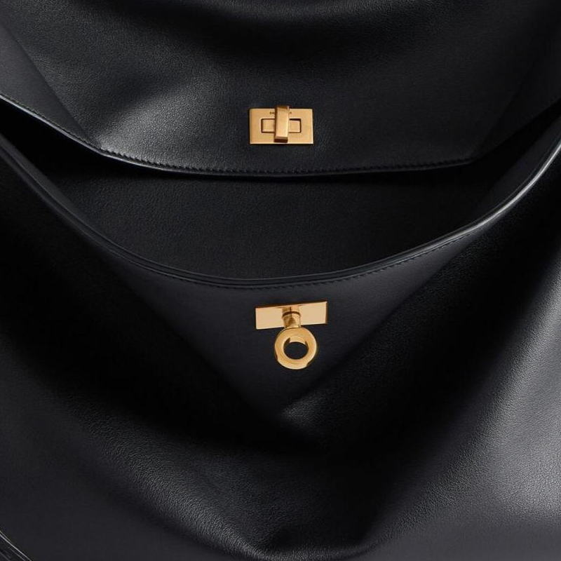 Сумка женская Balenciaga Rodeo Large black-gold