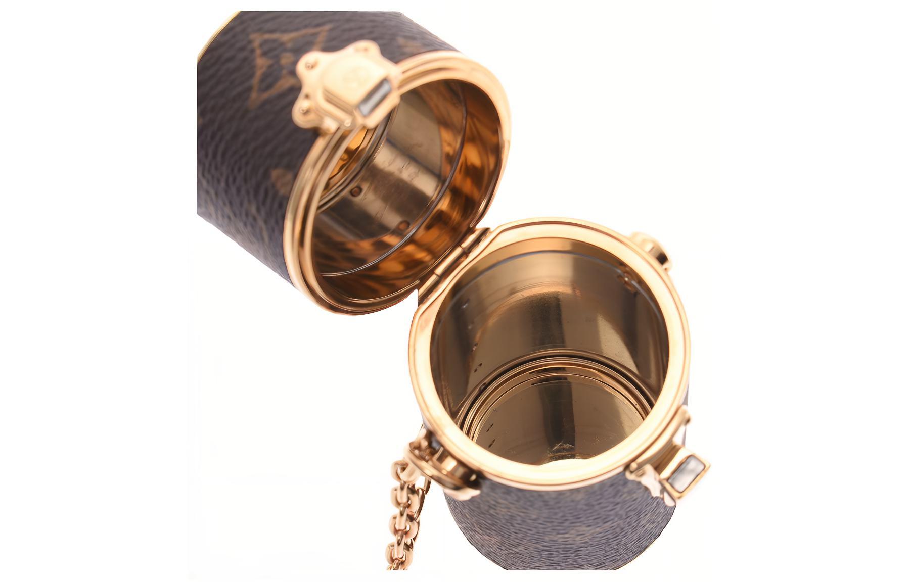 Кейс женский LOUIS VUITTON Monogram Brown, коричневый