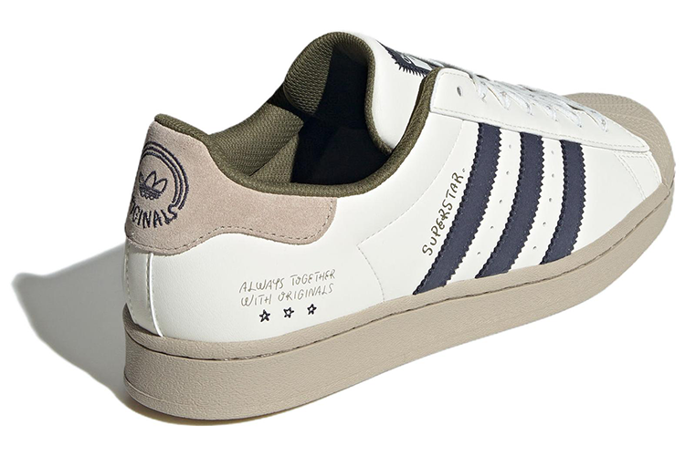 Кроссовки мужские Adidas Originals Superstar белые, 40 EU