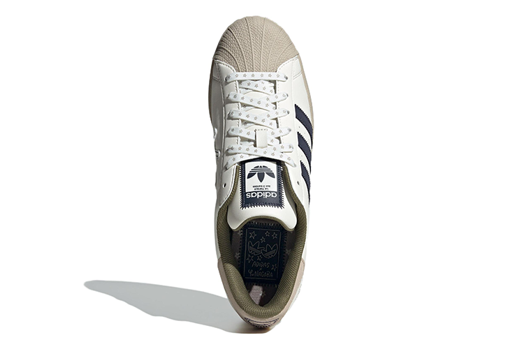 Кроссовки мужские Adidas Originals Superstar белые, 40 EU