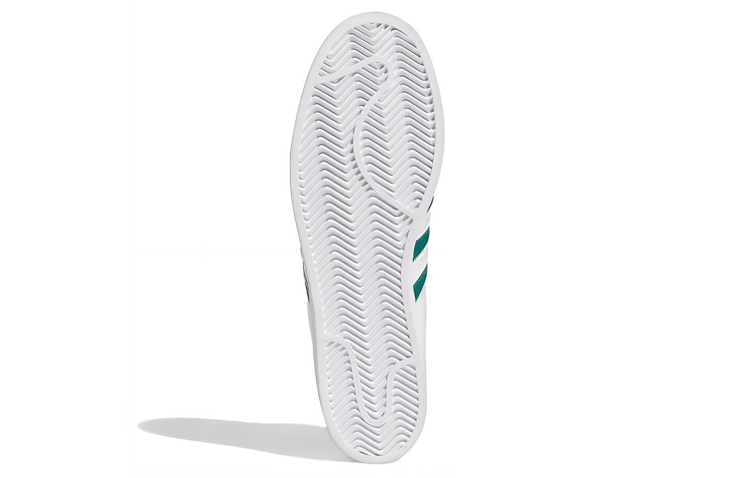 Кроссовки мужские Adidas Superstar белые, 42 EU