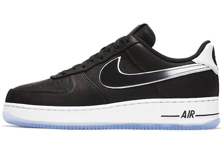 Кроссовки унисекс Nike Air Force 1 Low 07 QS, 39 EU