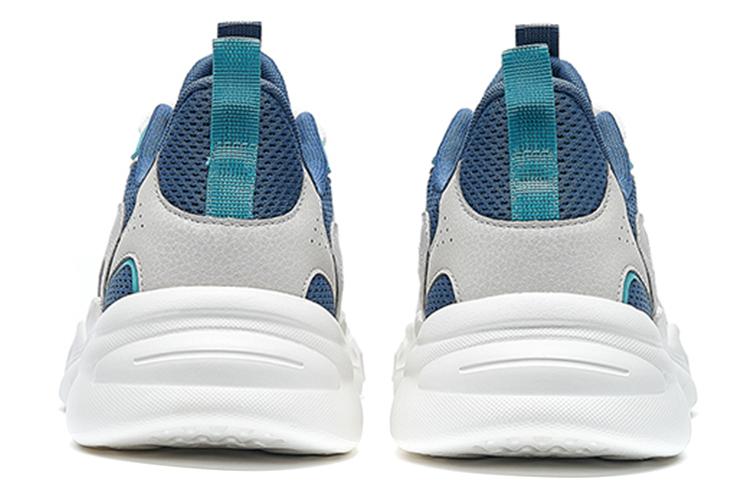 Кроссовки мужские XTEP 878319320066 бело-серые с синими вставками, 44 EU