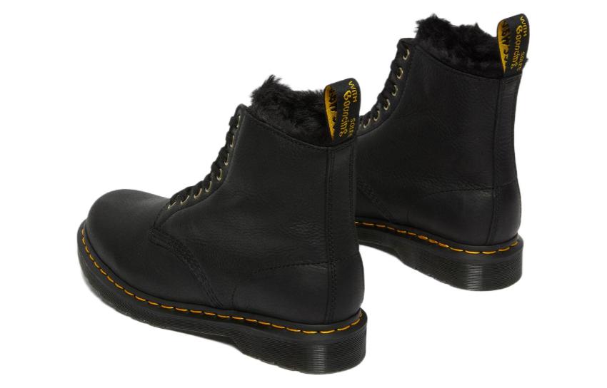 Высокие ботинки унисекс Dr. Martens 1460 Pascal Fur Lined черные, 36 EU