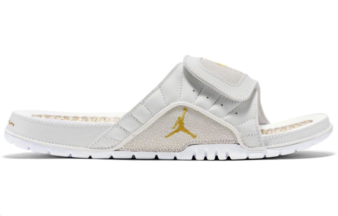 Шлепанцы мужские Air Jordan Hydro 7 Retro белые, 41 EU