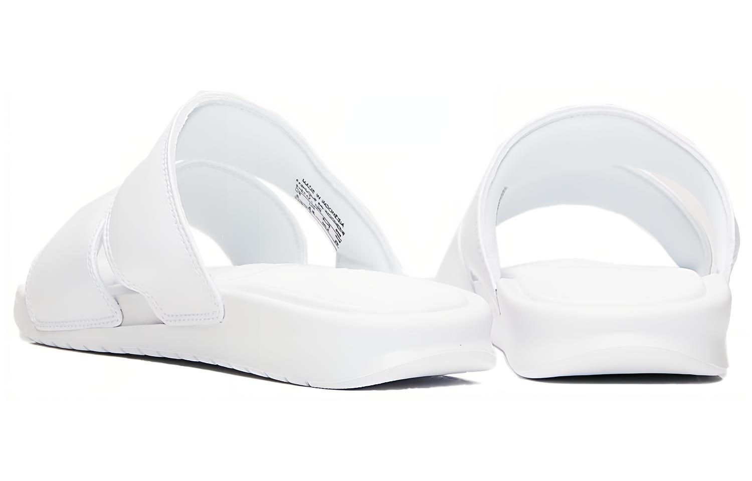 Шлепанцы женские Nike Benassi Duo Ultra Slide белые, 42 EU