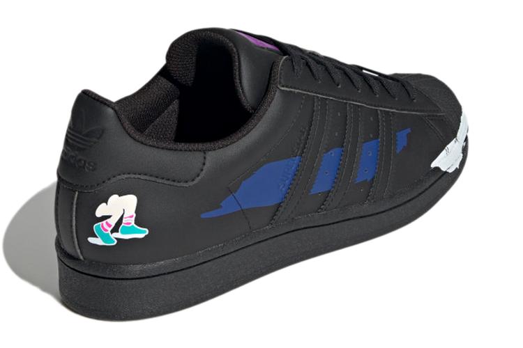 Кроссовки мужские Adidas Superstar Comic Art, 42 EU